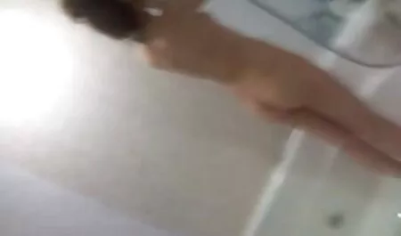 Copine poilue et petit ami baise porno francais hd