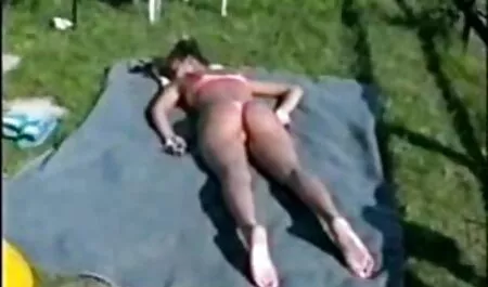 La voie d'un site porno hd gratuit homme avec une femme de chambre SMG
