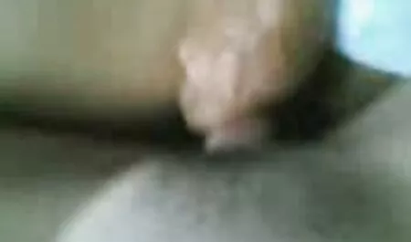 Deux godes dans le tukif vidéo gratuit cul