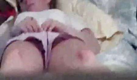 Daliya meilleur site porno hd gratuit - Robe rouge