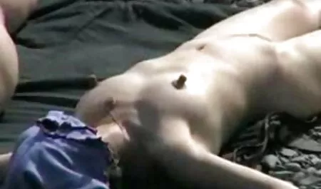 Hot blonde prend video porno gratuit hd la charge