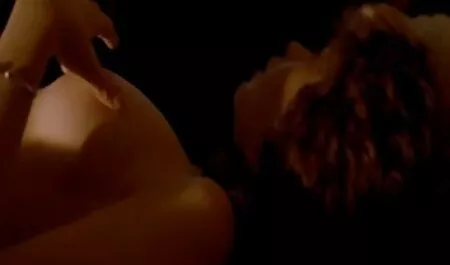 Candice Laforet se site porno gratuit hd fait défoncer avec deux vieux
